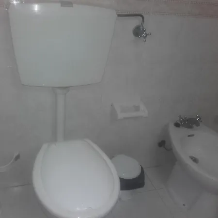 - Elimar 3 T1 شقة *