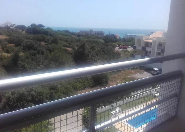 Edificio Elimar 3, T1 - * 阿尔布费拉